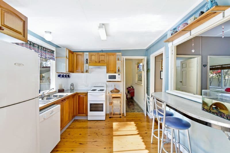 43 Bundilla Parade, BERKELEY VALE NSW 2261, Berkeley Vale - Thumbnail 5
