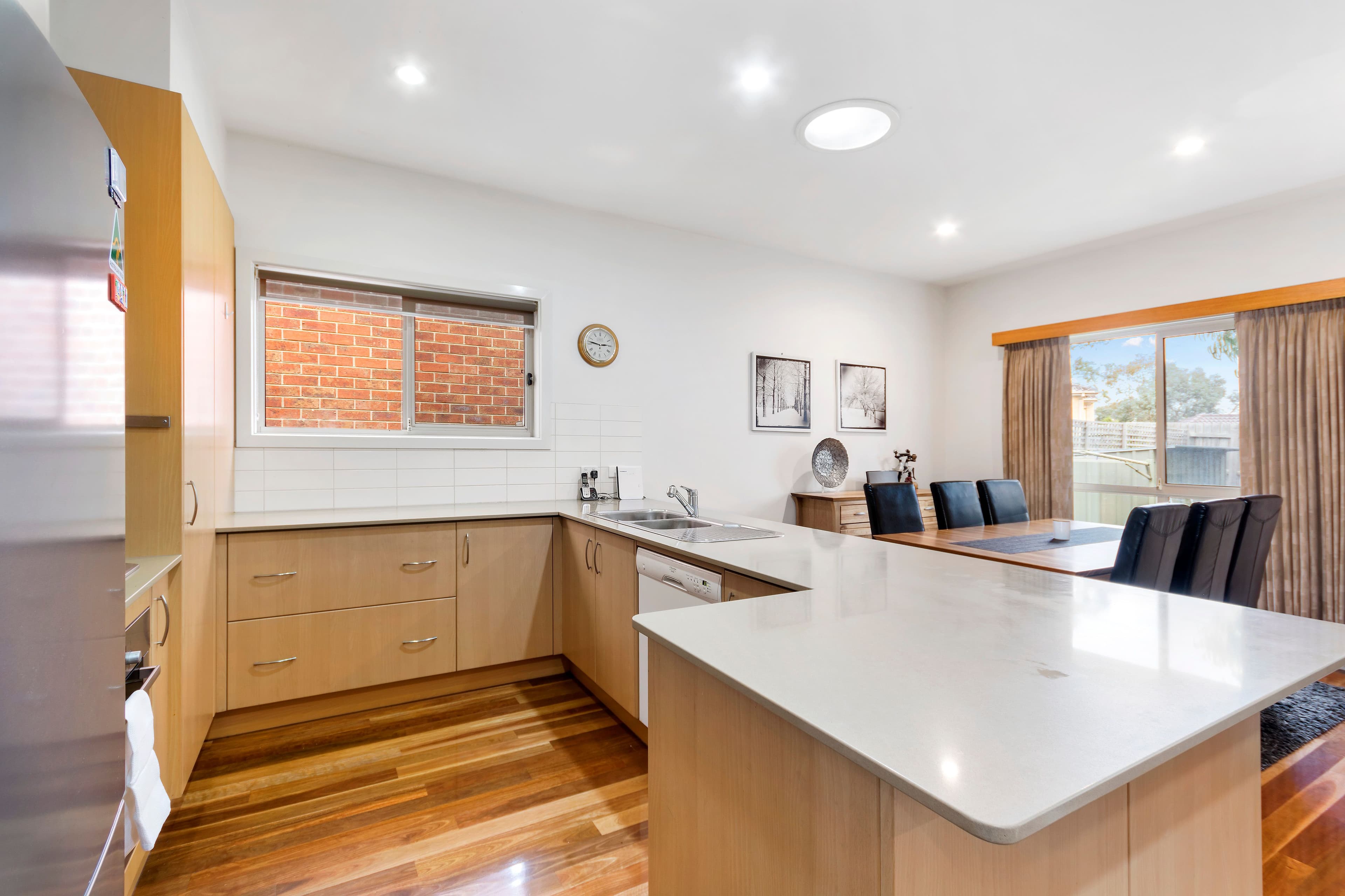 2 Billing Street, Mount Waverley VIC 3149, Mount Waverley - Thumbnail 3