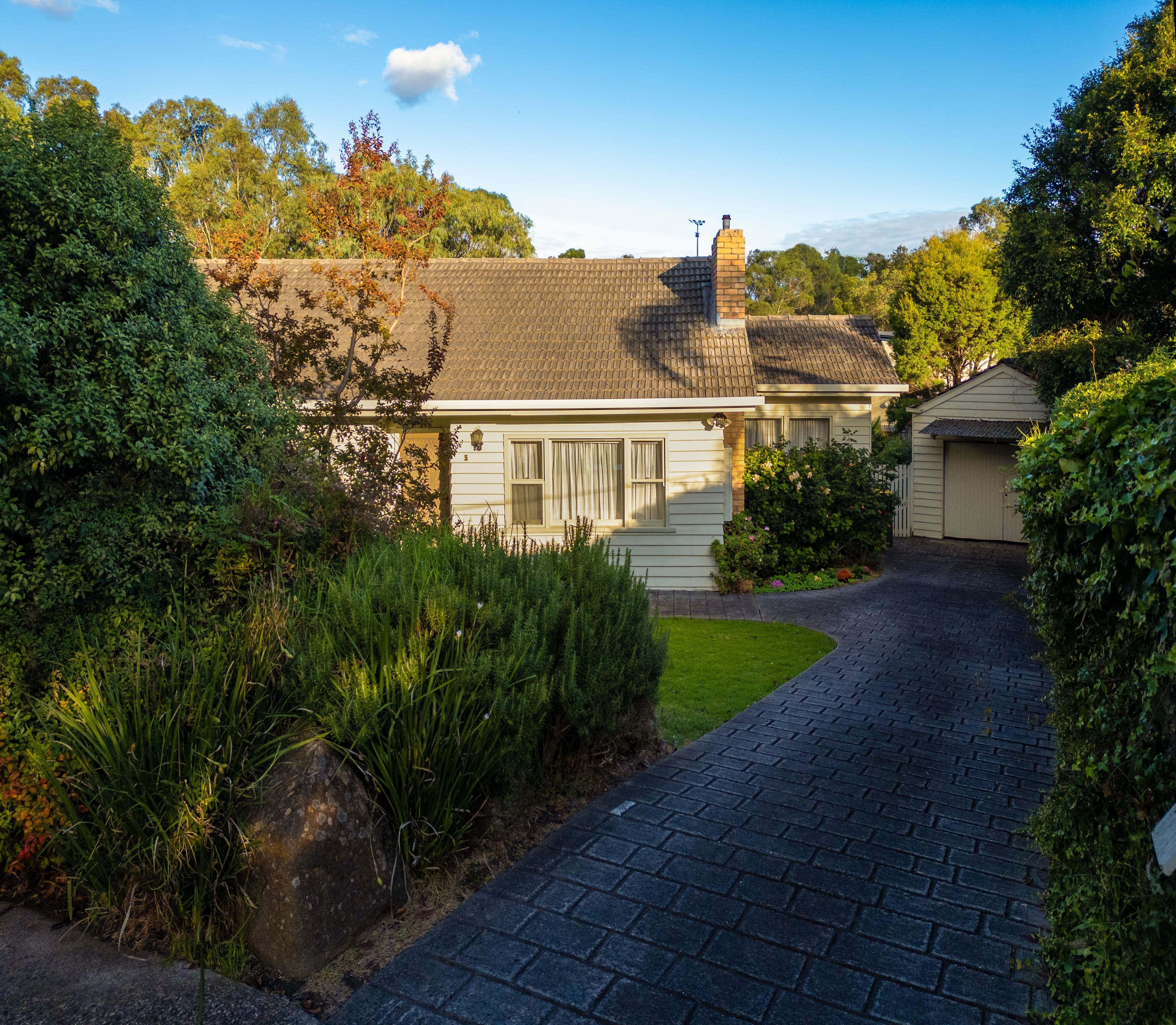 5 Cropley Court, Burwood VIC 3125, Burwood - Thumbnail 2