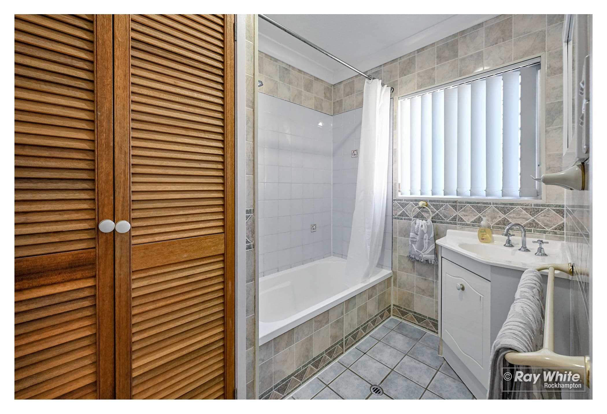 12 Madge Street, Norman Gardens QLD 4701, Norman Gardens - Thumbnail 7