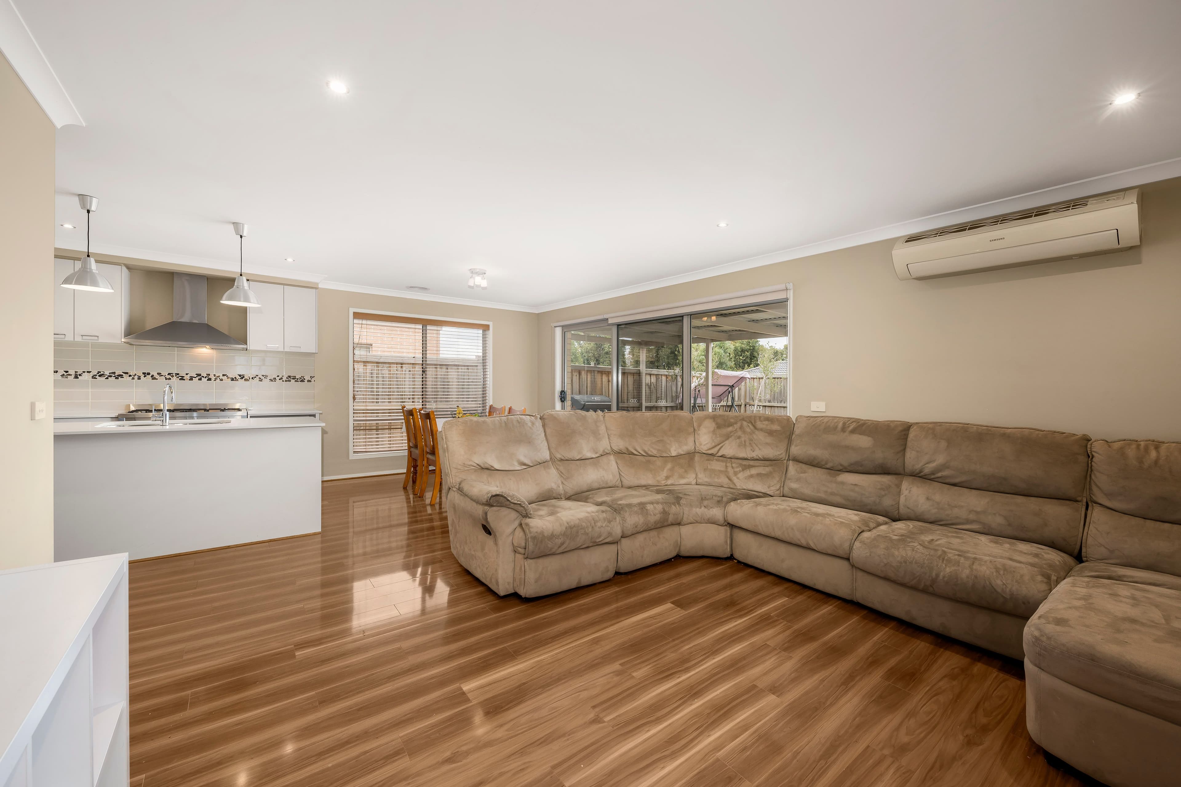49 Cortona Grange, Mernda VIC 3754, Mernda - Thumbnail 3