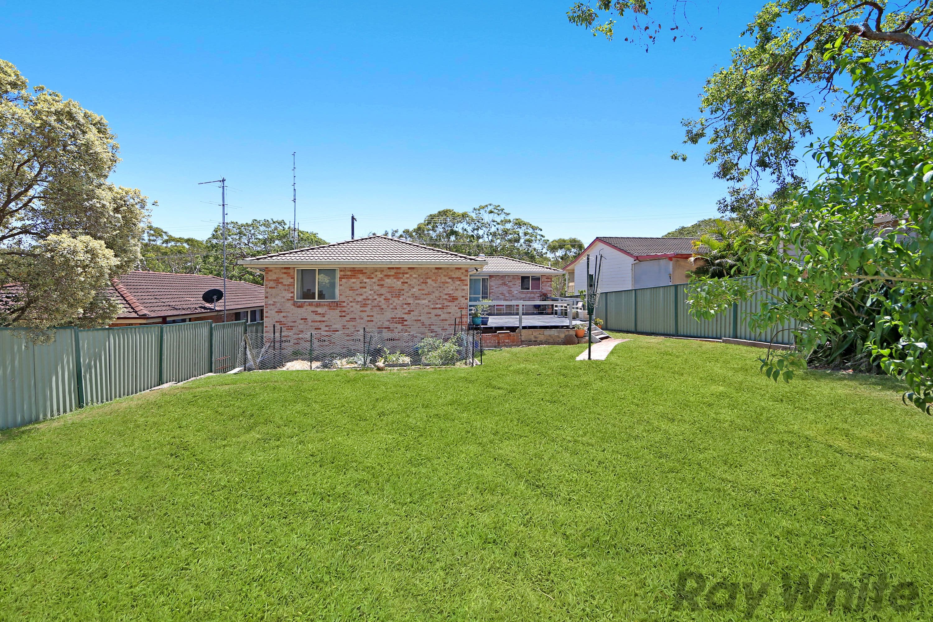 136 Elizabeth Bay Drive, Lake Munmorah - Thumbnail 7