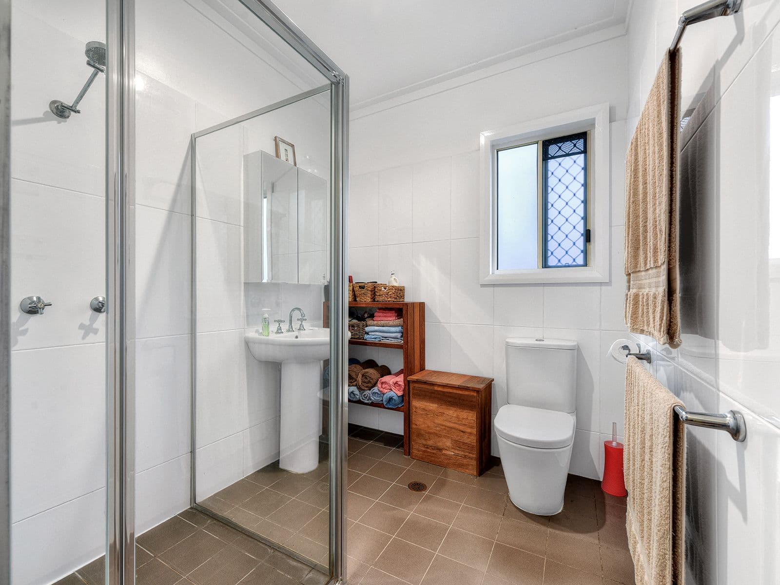 11 Park Road, Yeronga QLD 4104, Yeronga - Thumbnail 6