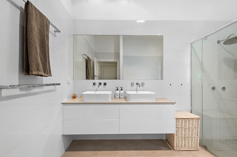 50 Alderley Avenue, Alderley QLD 4051, Alderley - Thumbnail 6