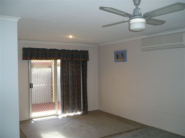 207  Chambers Flat Road, CRESTMEAD QLD 4132, Crestmead - Thumbnail 7