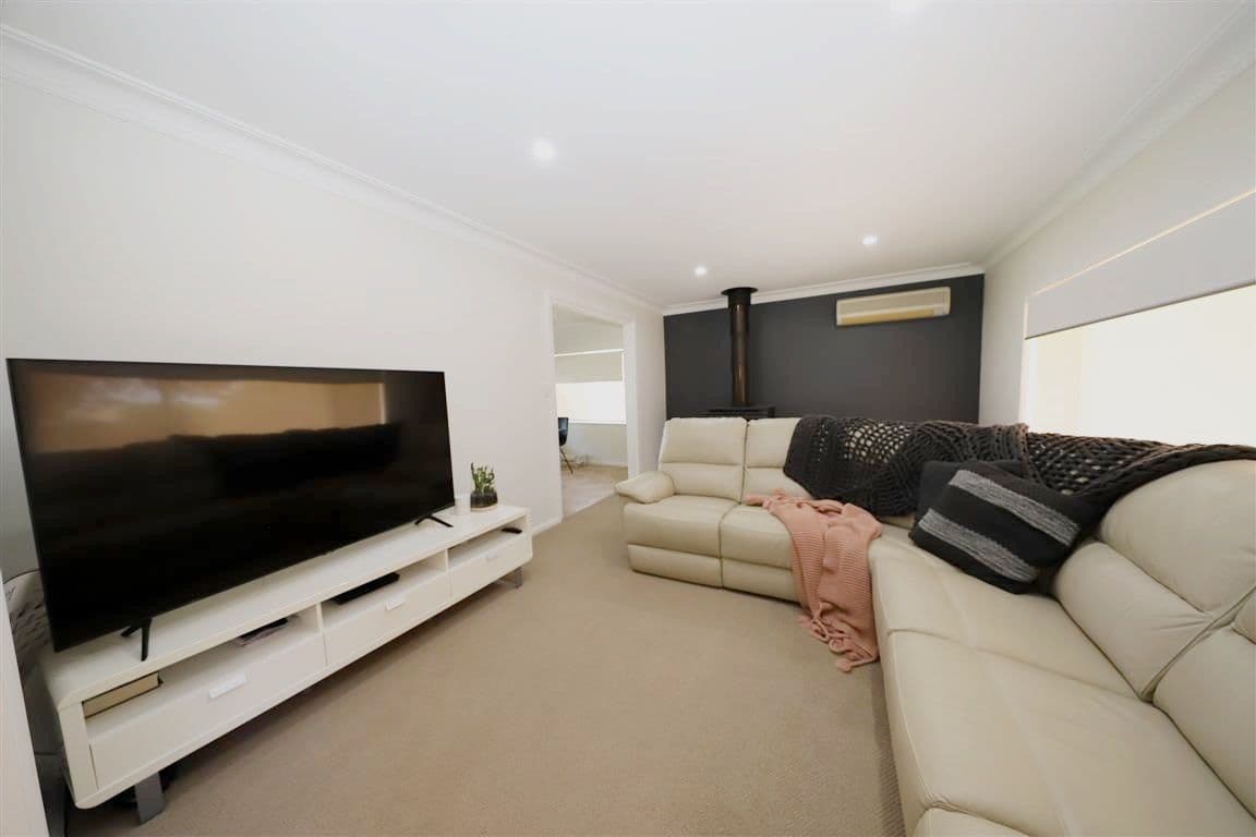 195 Capper Street, Tumut NSW 2720, Tumut - Thumbnail 5
