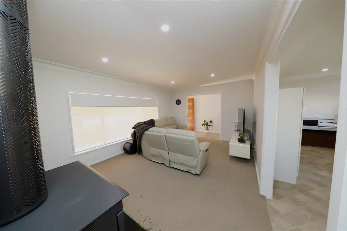 195 Capper Street, Tumut NSW 2720, Tumut - Thumbnail 6