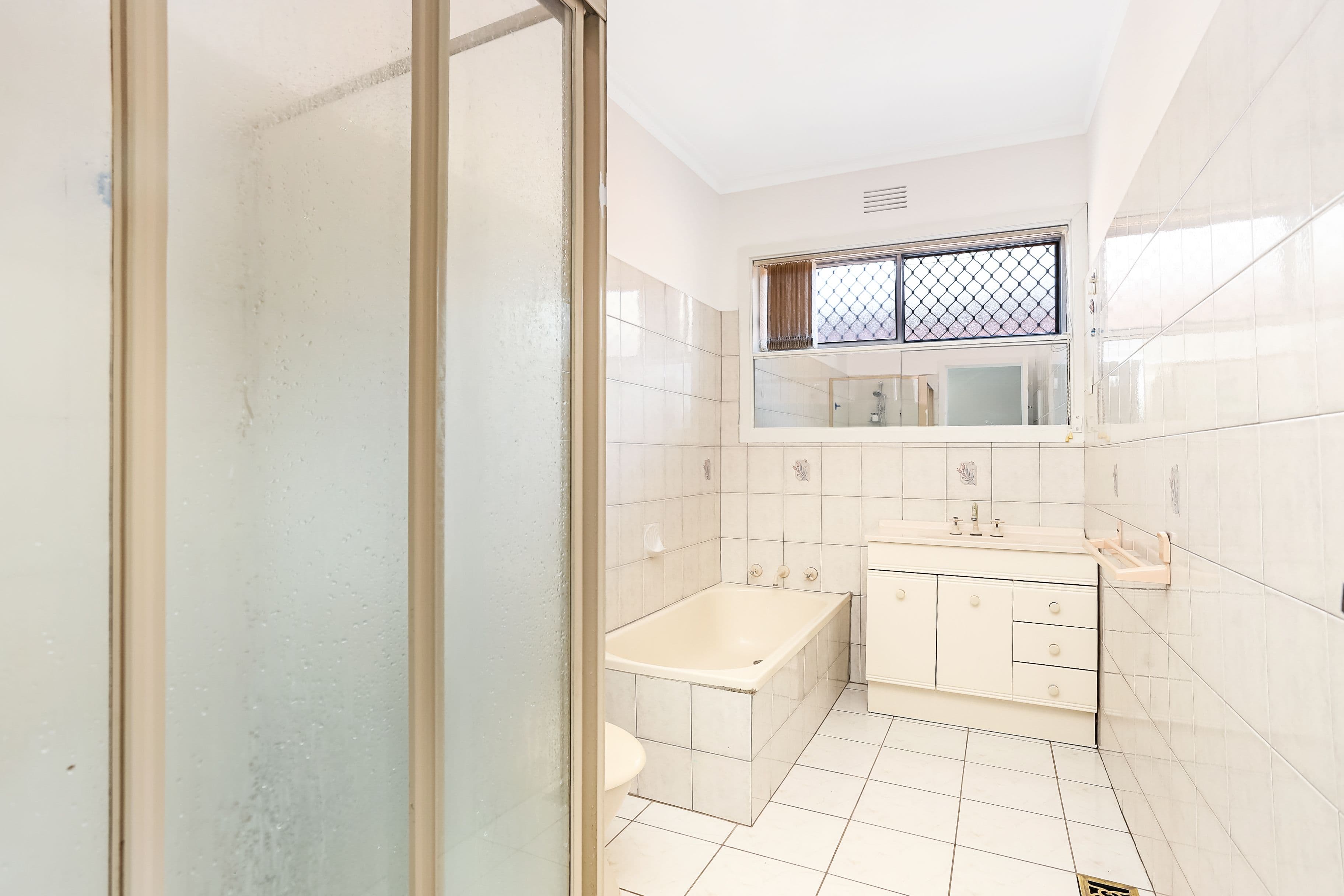 39 Melaleuca Drive, Thomastown VIC 3074, Thomastown - Thumbnail 4