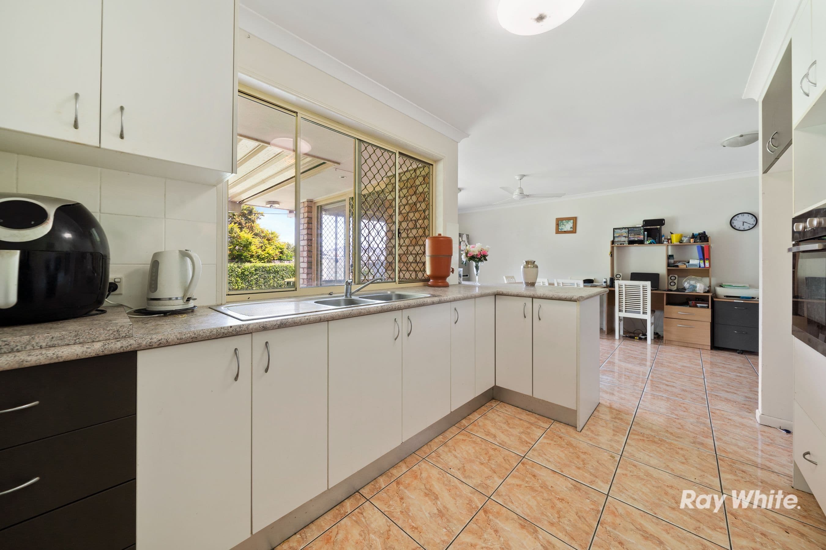 92 Muchow Road, Waterford West QLD 4133, Waterford West - Thumbnail 7