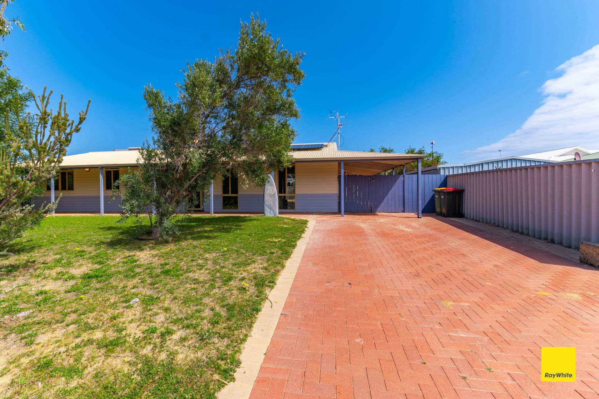 2 SALVAIRE Crescent, Lancelin WA 6044, Lancelin - Thumbnail 3