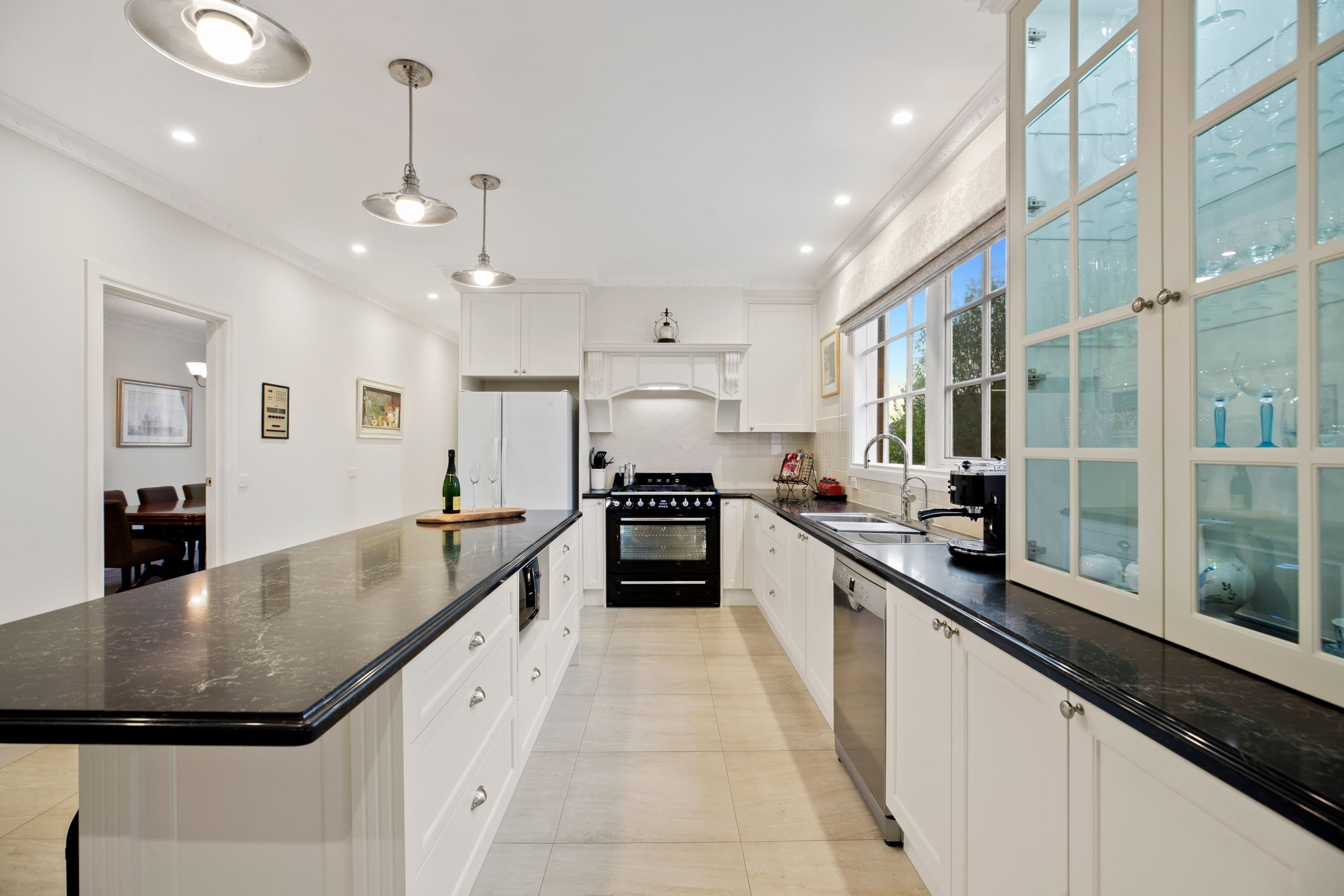 8 Marigold Avenue, Altona North - Thumbnail 3