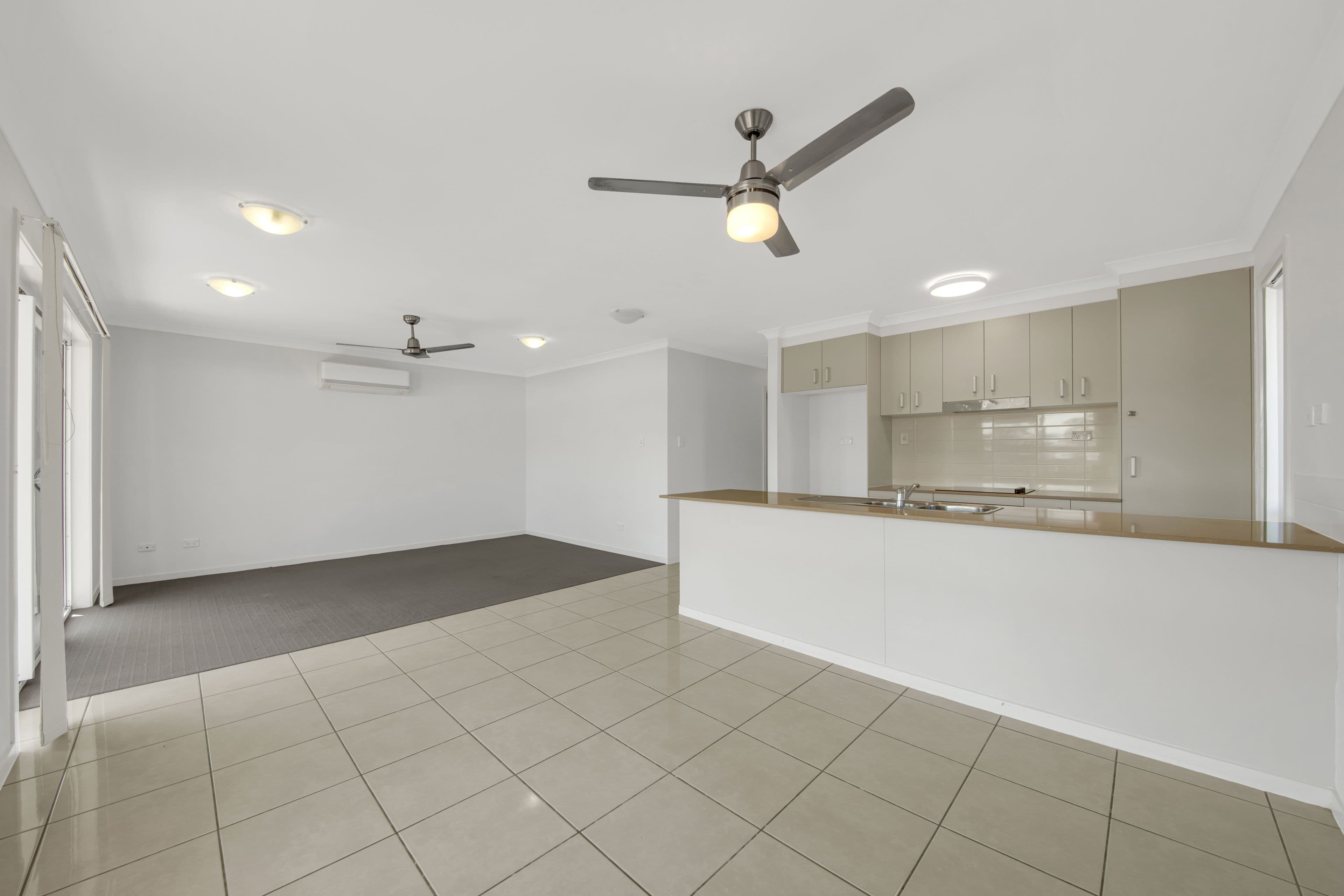 8 Oystercatcher Road, Kirkwood QLD 4680, Kirkwood - Thumbnail 3