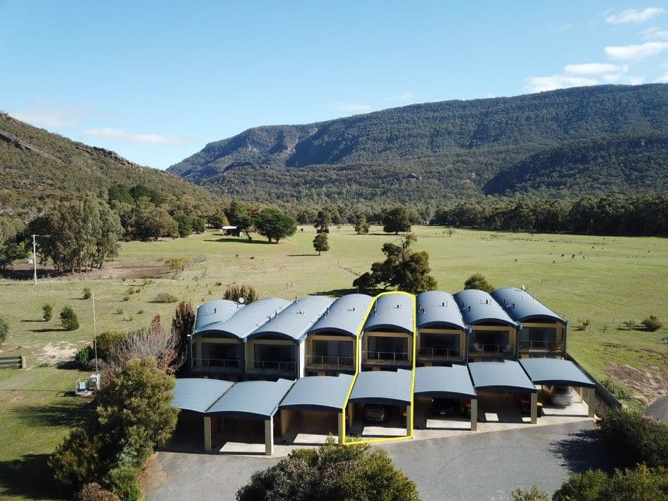 15-17 Clematis Drive, Halls Gap VIC 3381, Halls Gap - Image 1