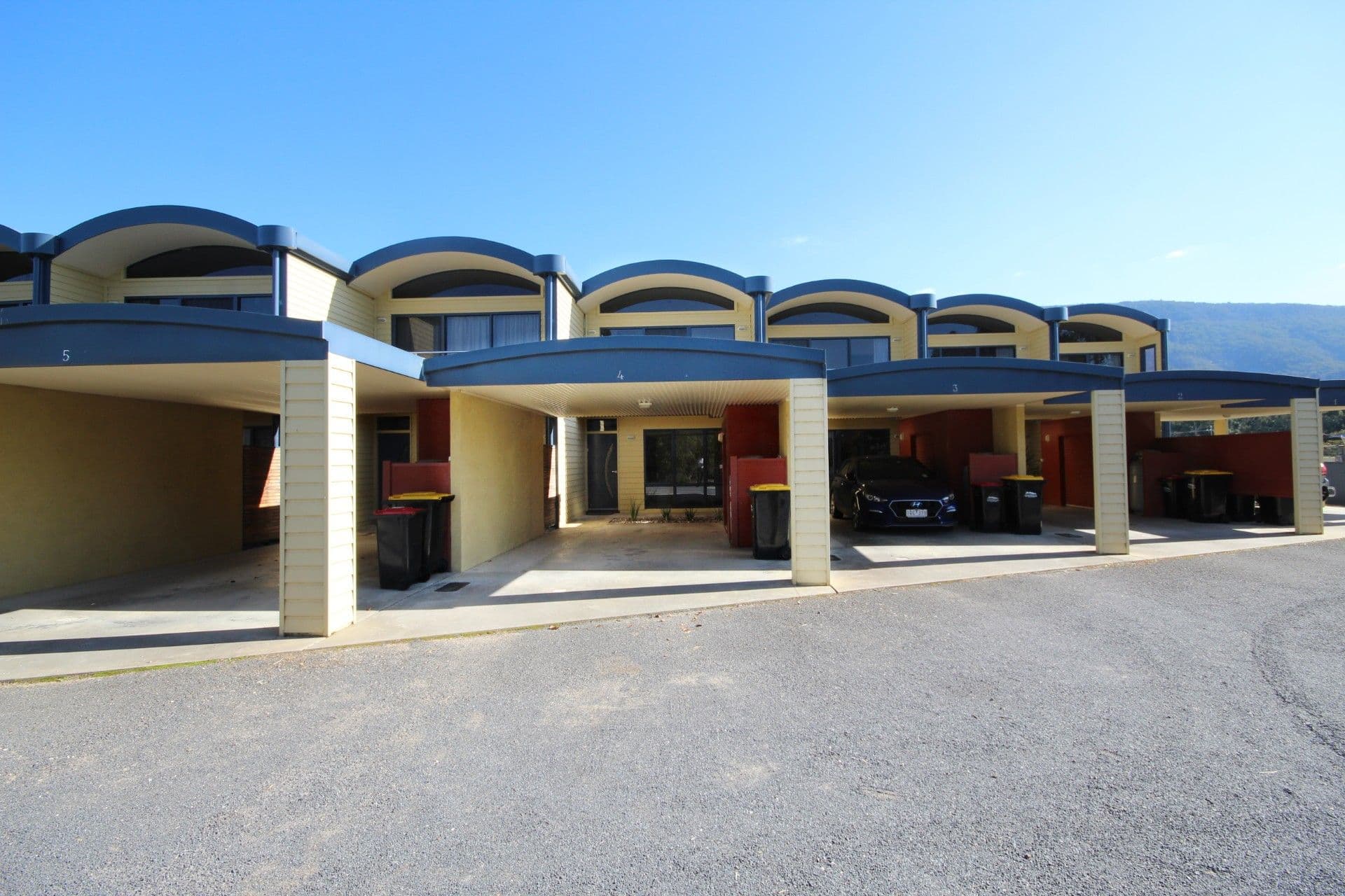 15-17 Clematis Drive, Halls Gap VIC 3381, Halls Gap - Thumbnail 2