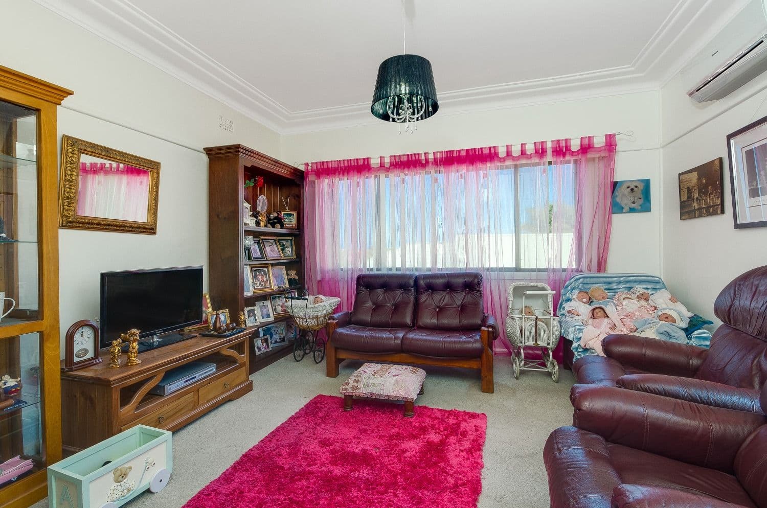 27 Lake Heights Road, LAKE HEIGHTS NSW 2502, Lake Heights - Thumbnail 4