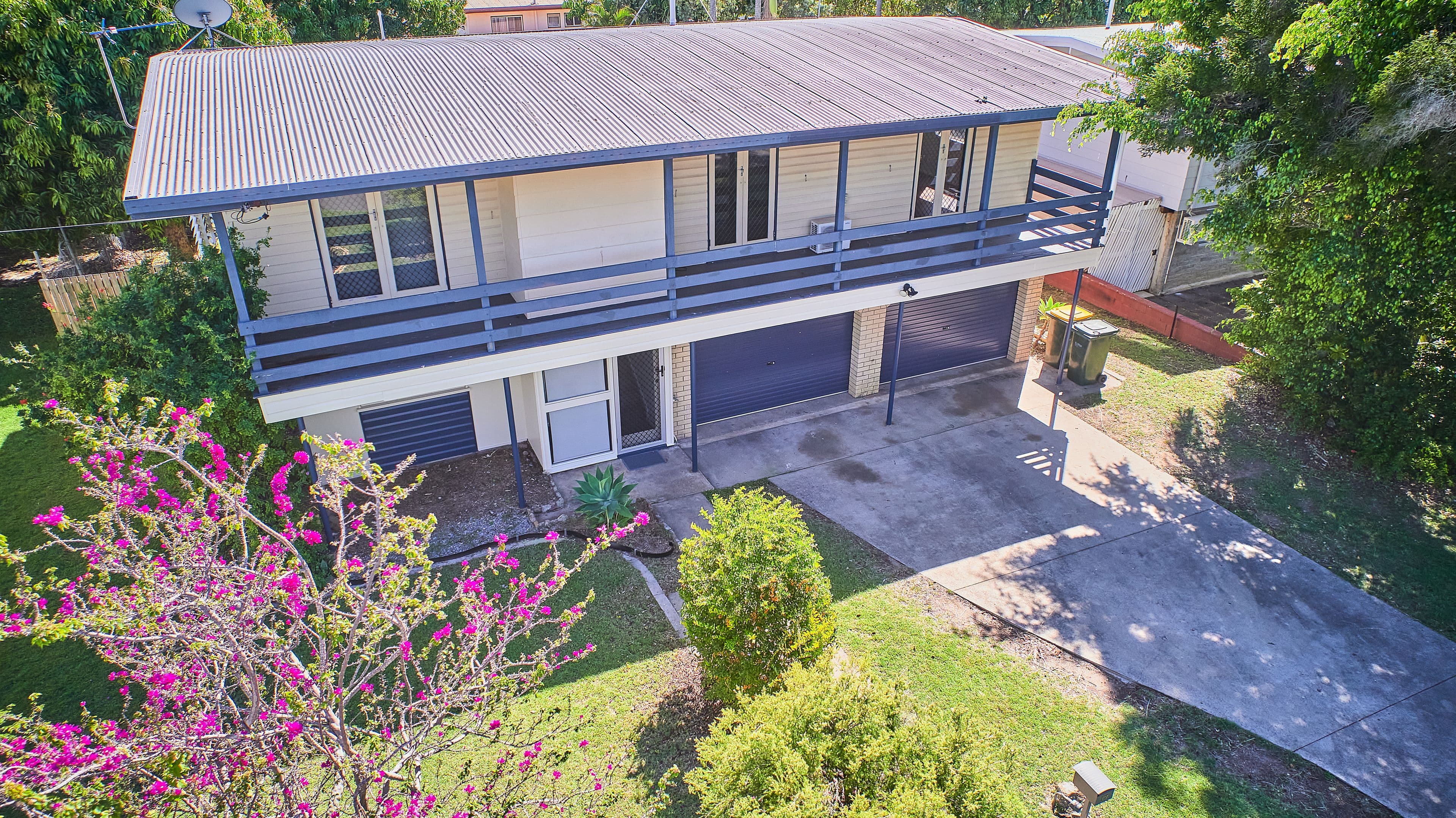 17 Campbell Street, Clinton QLD 4680, Clinton - Image 1