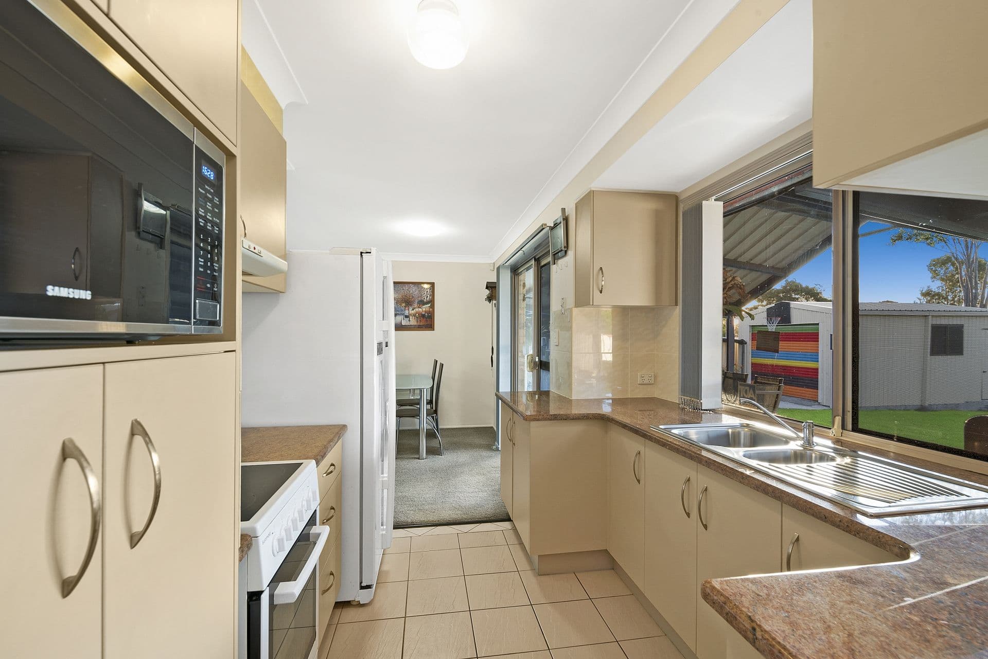 24 Kate Avenue, Deception Bay QLD 4508, Deception Bay - Thumbnail 8