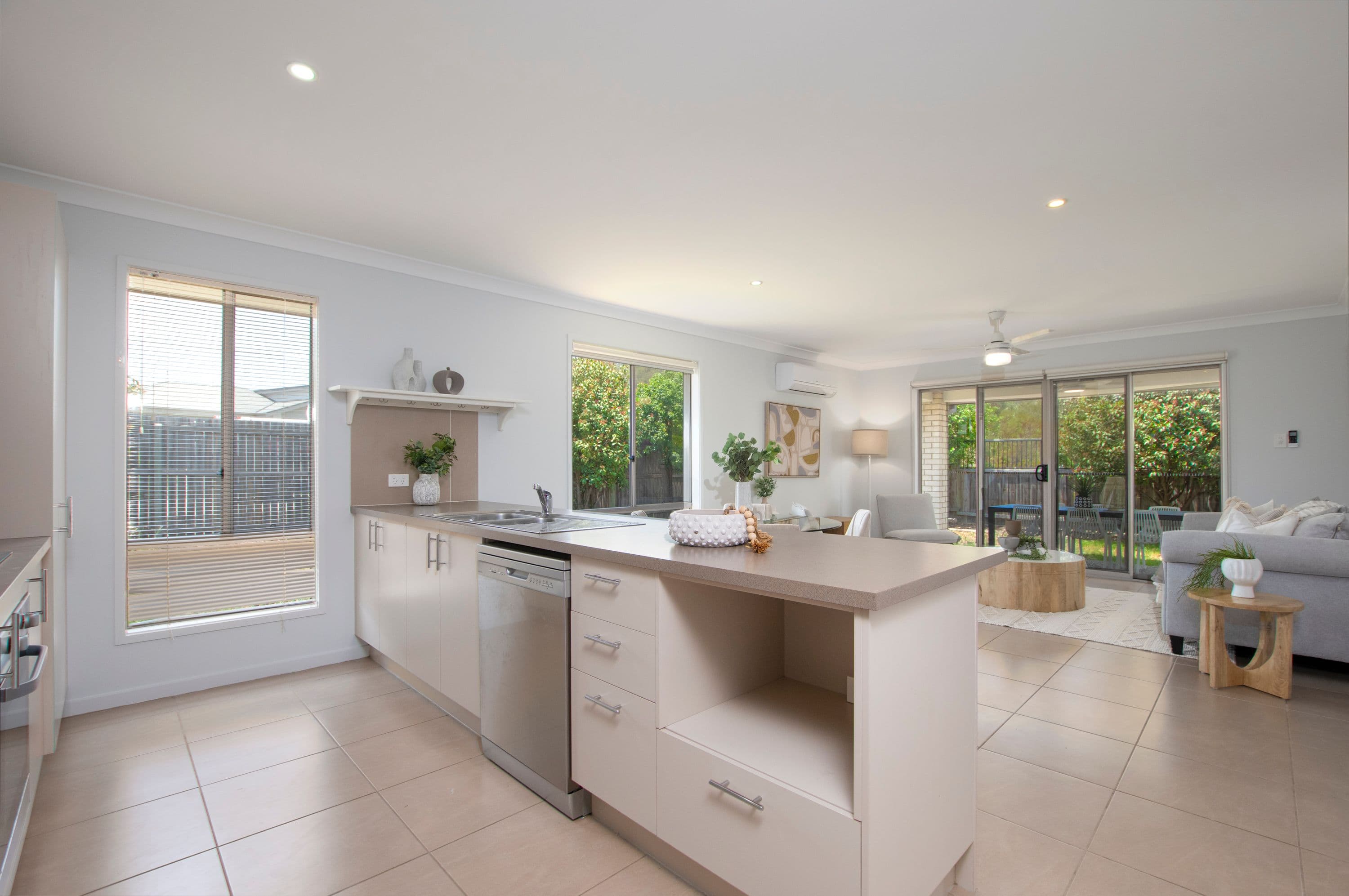 46 Stirling Circuit, Redbank Plains QLD 4301, Redbank Plains - Thumbnail 6