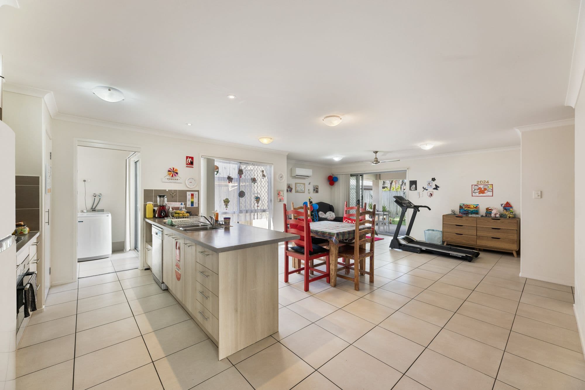 24 Troon Street, North Lakes QLD 4509, North Lakes - Thumbnail 2