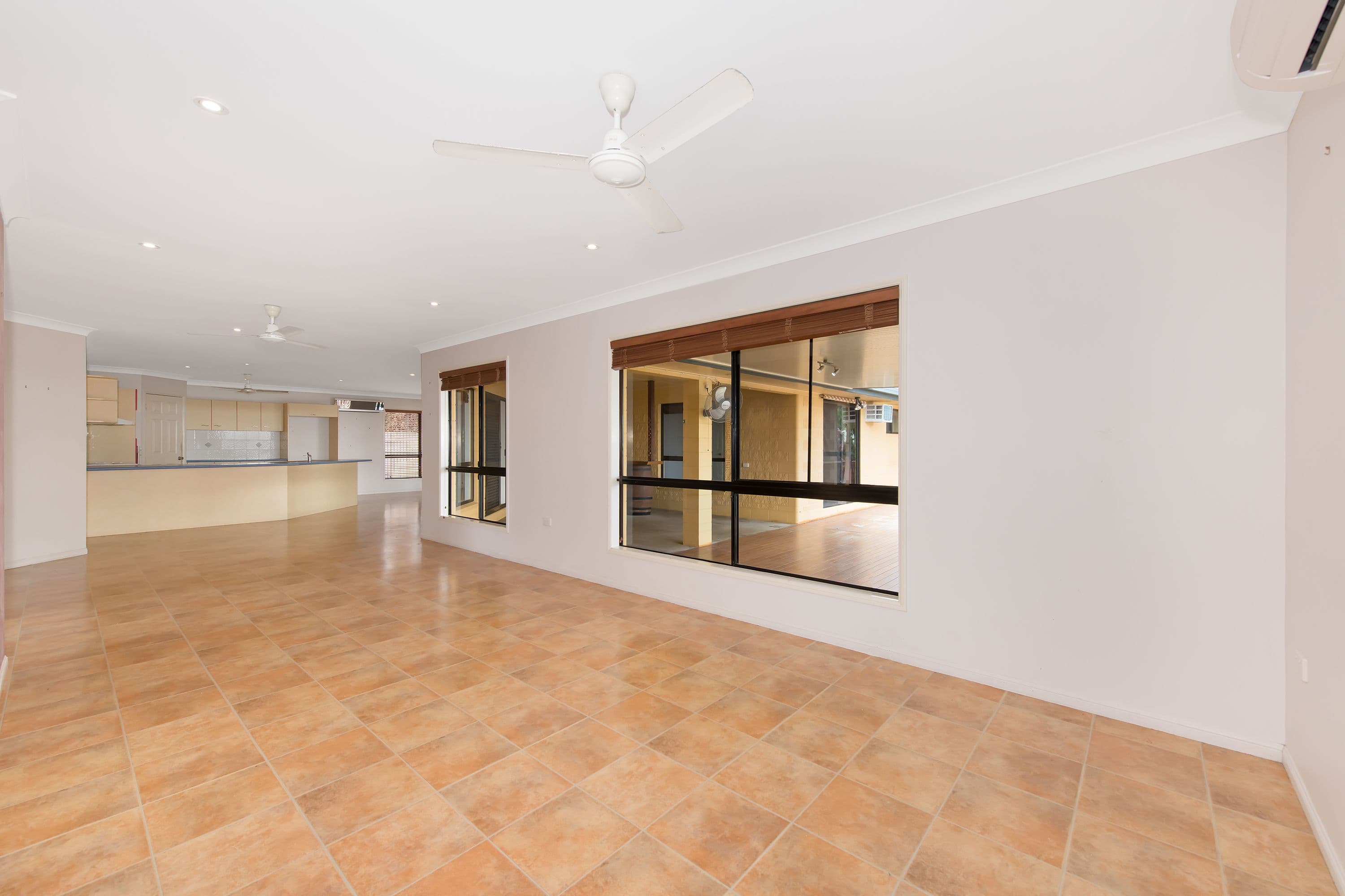 24 Mendi Drive, Bushland Beach QLD 4818, Bushland Beach - Thumbnail 2