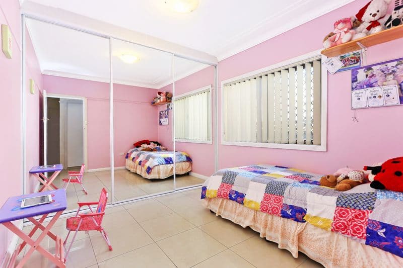 8 Lals Parade, FAIRFIELD EAST NSW 2165, Fairfield East - Thumbnail 5