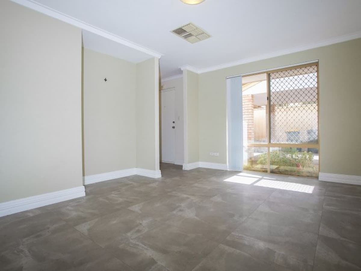 17 Maranon Crescent, BEECHBORO, WA, Beechboro - Thumbnail 3