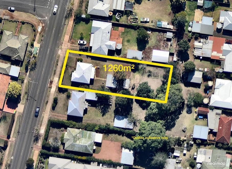 108 Drayton Road, Harristown QLD 4350, Harristown - Thumbnail 2