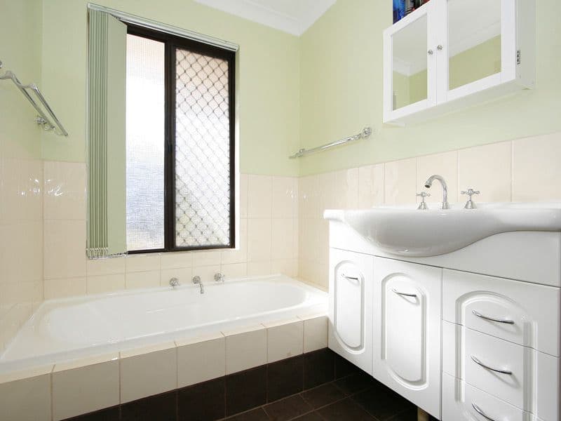 22 Pintail Parade, BALLAJURA WA 6066, Ballajura - Thumbnail 5