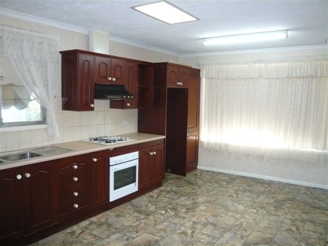 327 Montague Road, PARA VISTA SA 5093, Para Vista - Thumbnail 4