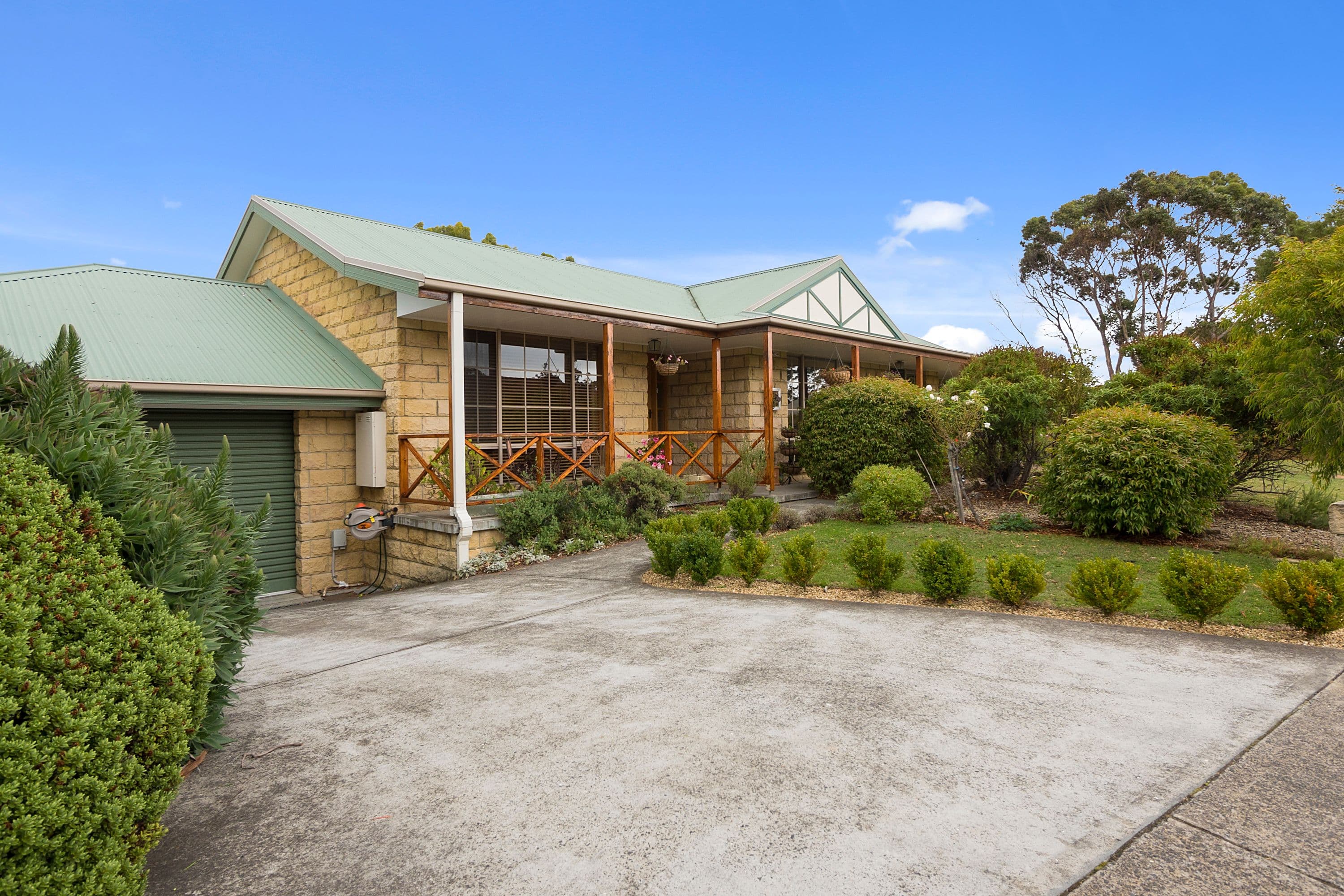 18 Weemala Court, Mount Nelson TAS 7007, Mount Nelson - Thumbnail 3