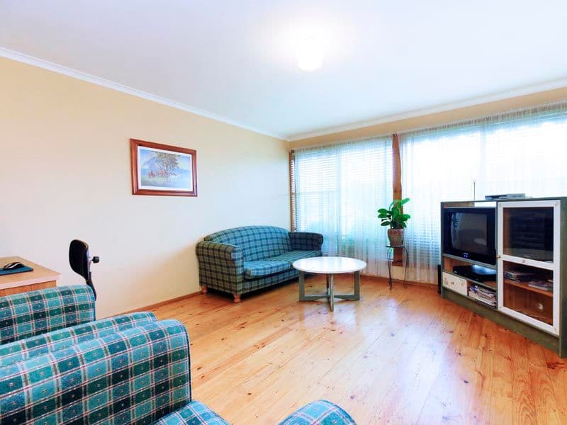 17 Mc Allister Street, BREAKWATER VIC 3219, Breakwater - Thumbnail 2