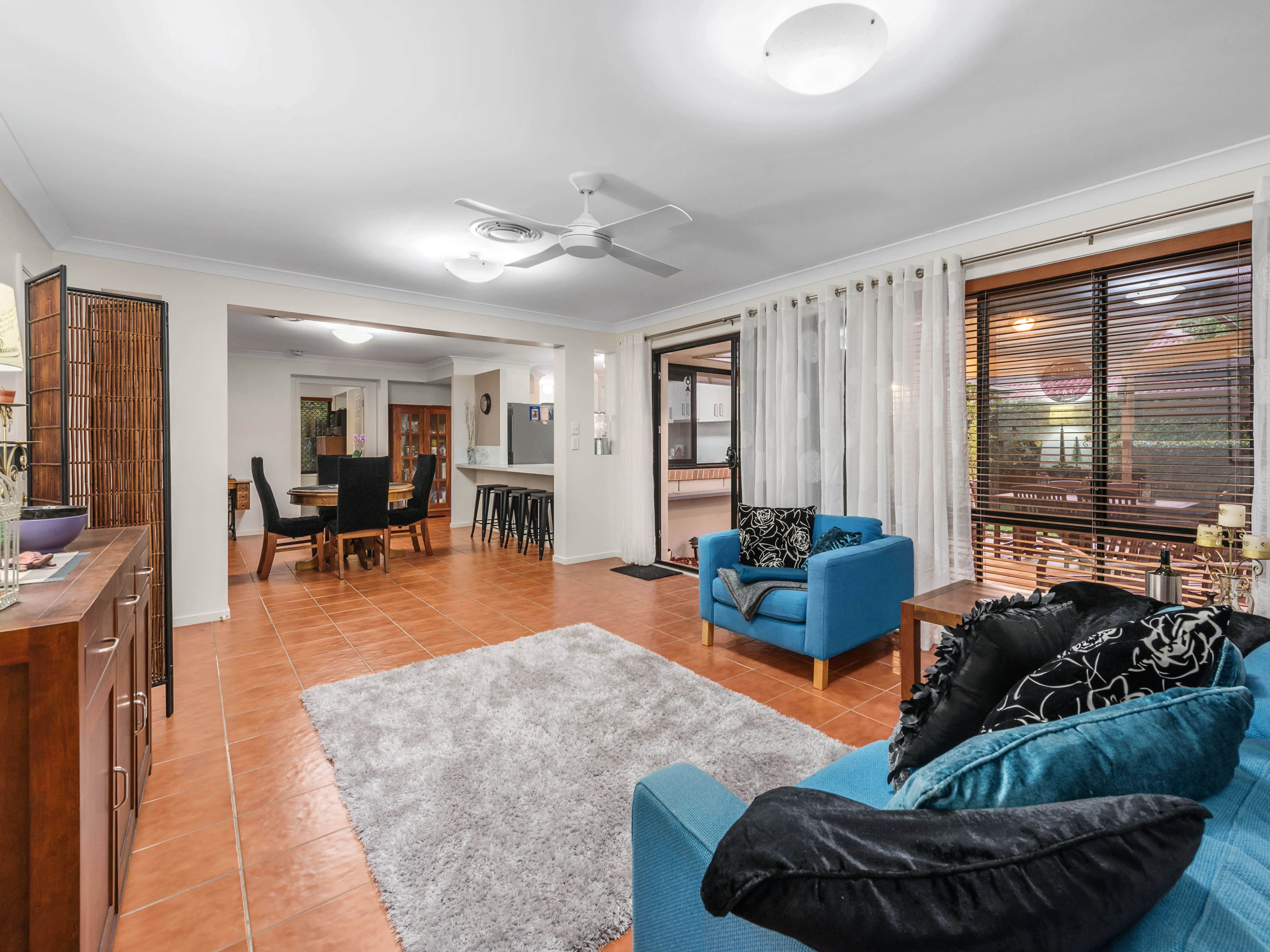 20 Parklane Place, Bulimba QLD 4171, Bulimba - Thumbnail 3