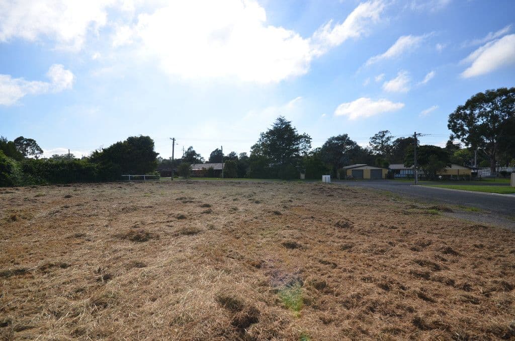 35 Pitt Street, Tahmoor NSW 2573, Tahmoor - Thumbnail 3