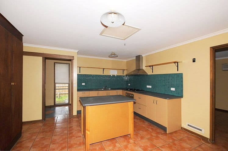 9 Greenwood Drive, Carrum Downs VIC 3201, Carrum Downs - Image 1