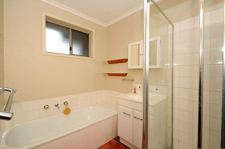 9 Greenwood Drive, Carrum Downs VIC 3201, Carrum Downs - Thumbnail 4