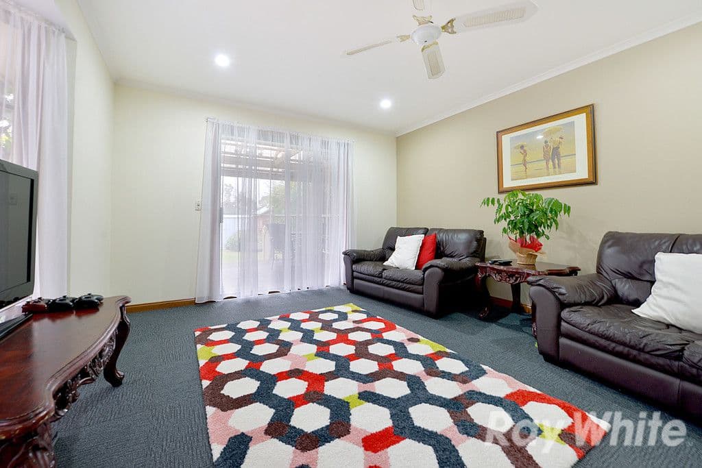 17 Thornley Close, Ferntree Gully VIC 3156, Ferntree Gully - Thumbnail 3