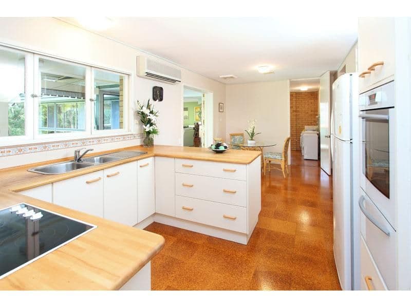 99 Kenmore Road, KENMORE QLD 4069, Kenmore - Thumbnail 3