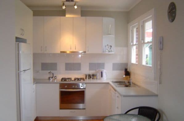 2 Levuka Street, SEAFORD VIC 3198, Seaford - Thumbnail 2