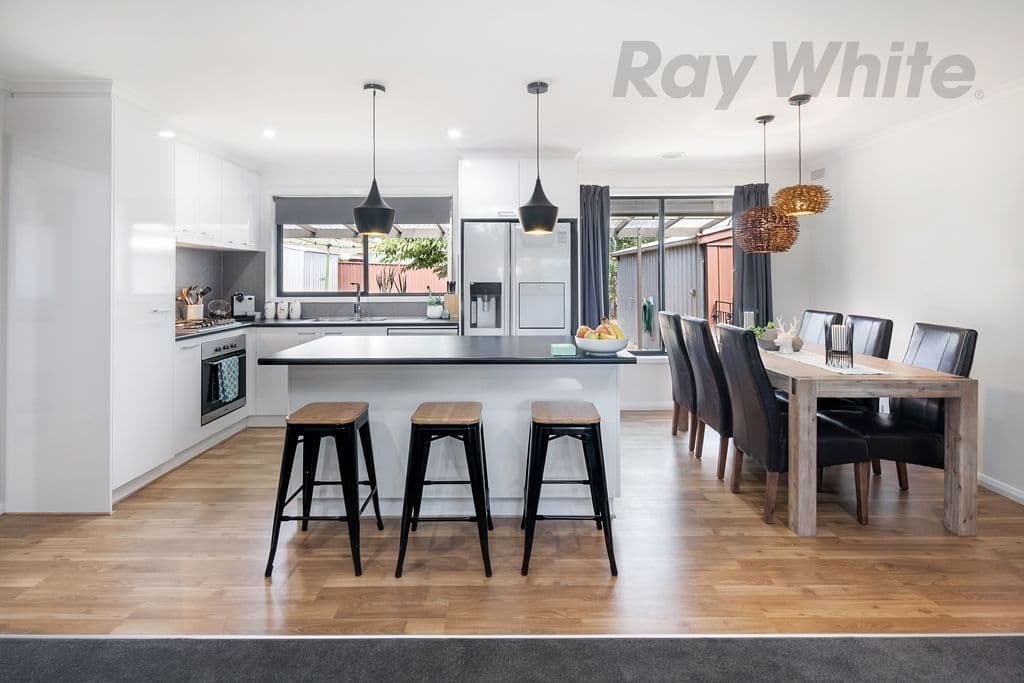 14 Hermitage Avenue, Mount Clear VIC 3350, Mount Clear - Thumbnail 3