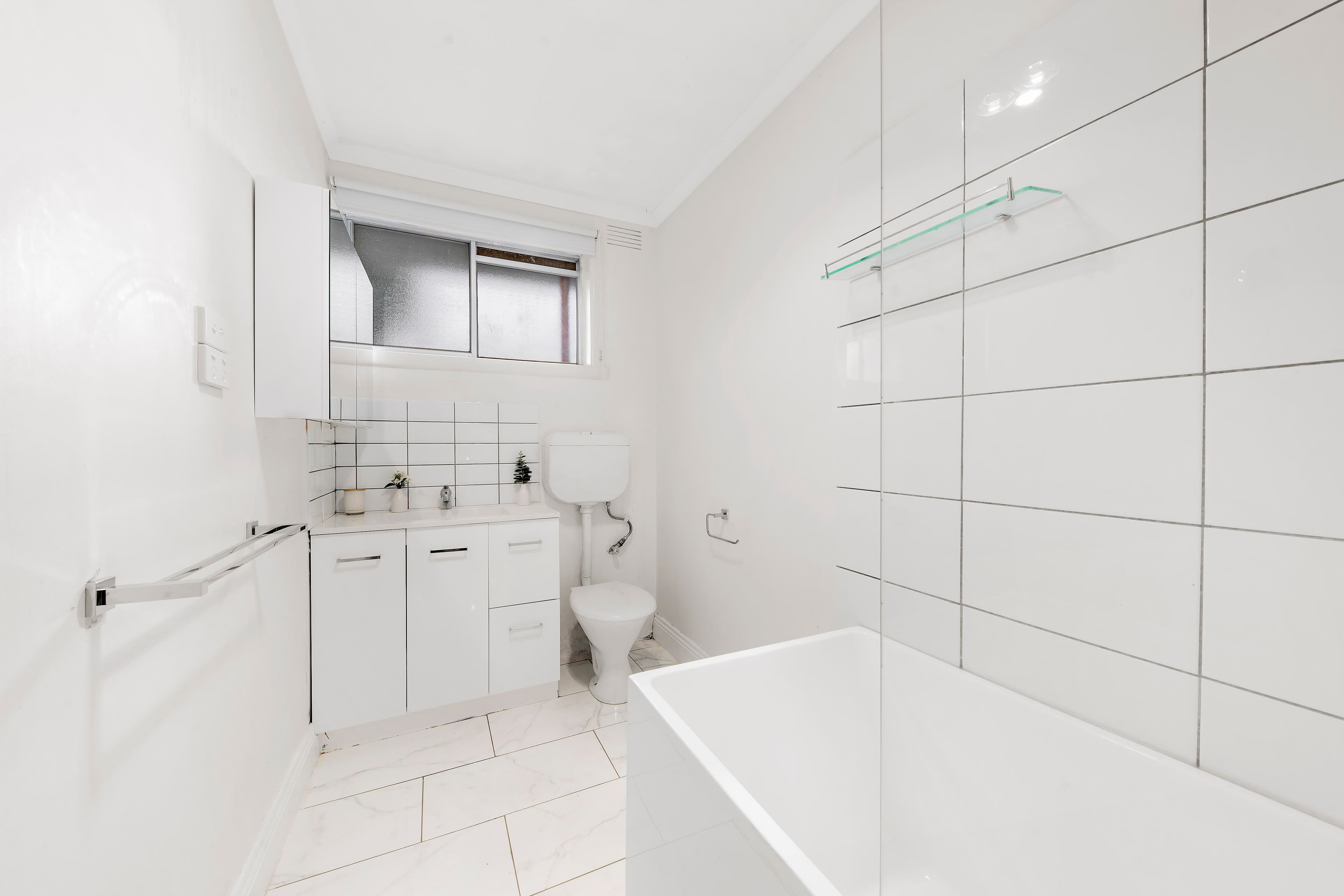 27 Morcom Avenue, Ringwood East VIC 3135, Ringwood East - Thumbnail 4