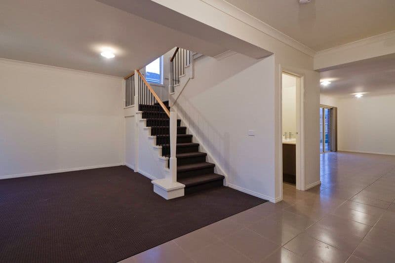 9 Delaney Boulevard, WILLIAMS LANDING VIC 3027, Williams Landing - Thumbnail 3