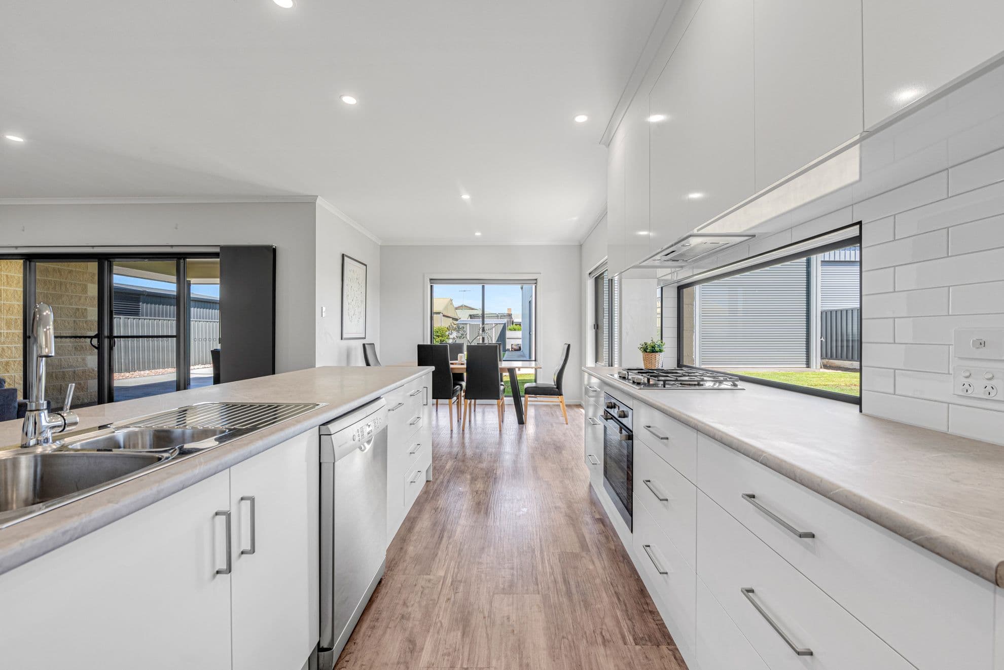 17 Shell Drive, Port Macdonnell SA 5291, Port Macdonnell - Thumbnail 5