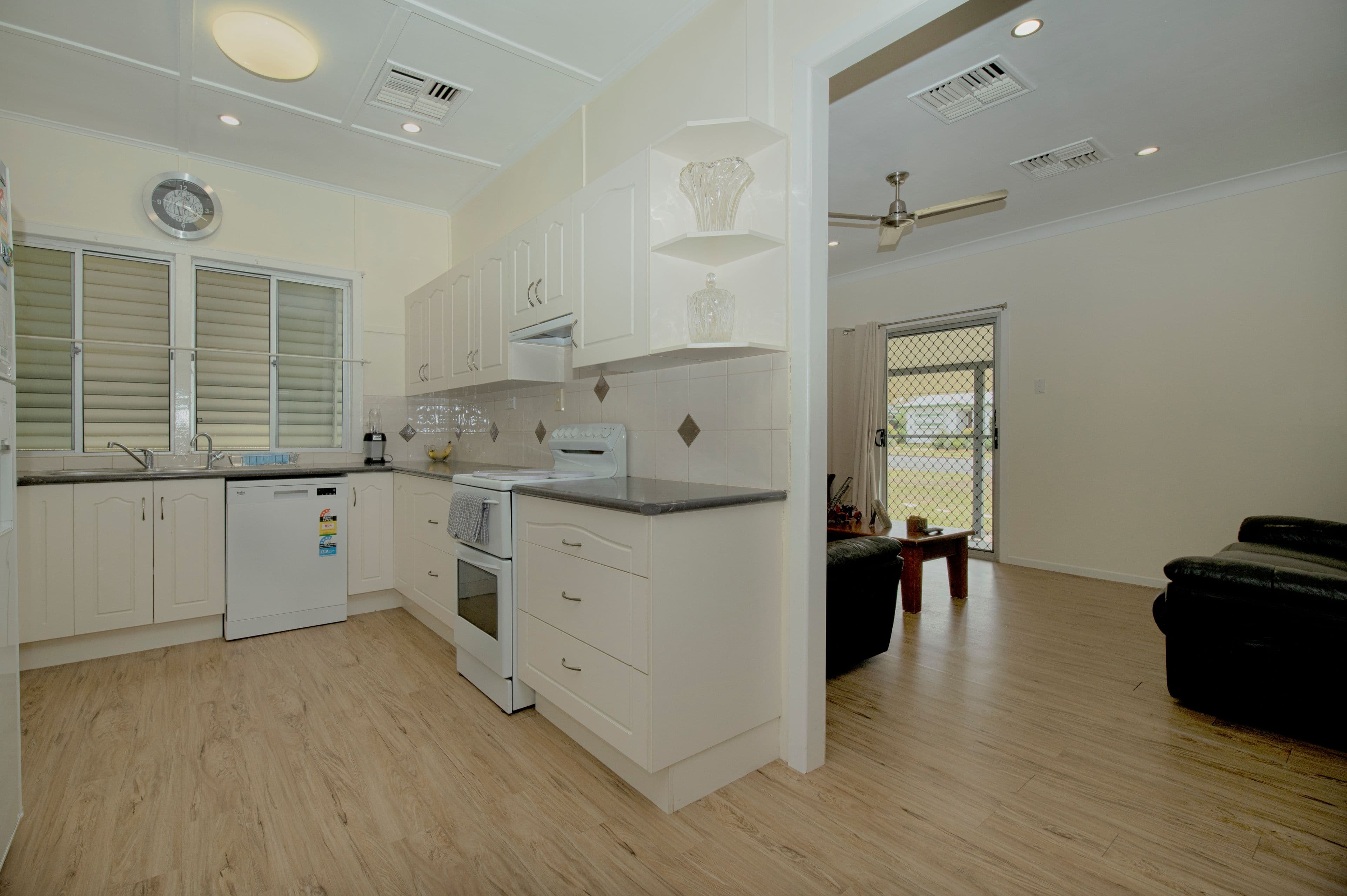 5 Kroombit Street, Biloela QLD 4715, Biloela - Thumbnail 4