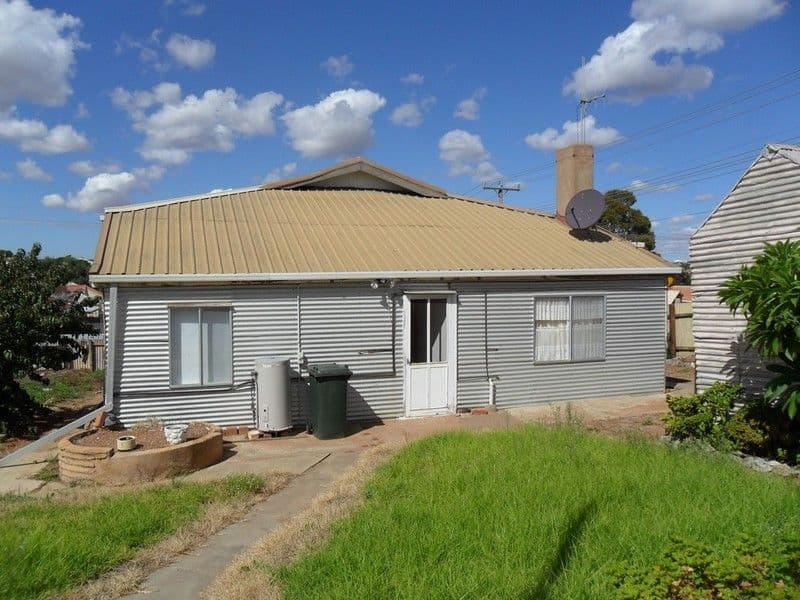34 Beryl Street, BROKEN HILL NSW 2880, Broken Hill - Thumbnail 2