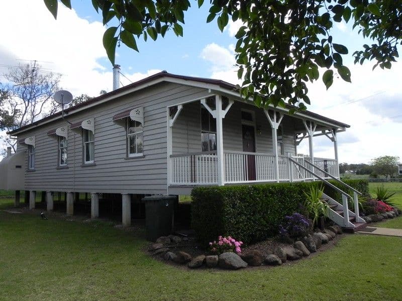 58 Hadley, PITTSWORTH QLD 4356, Pittsworth - Thumbnail 2