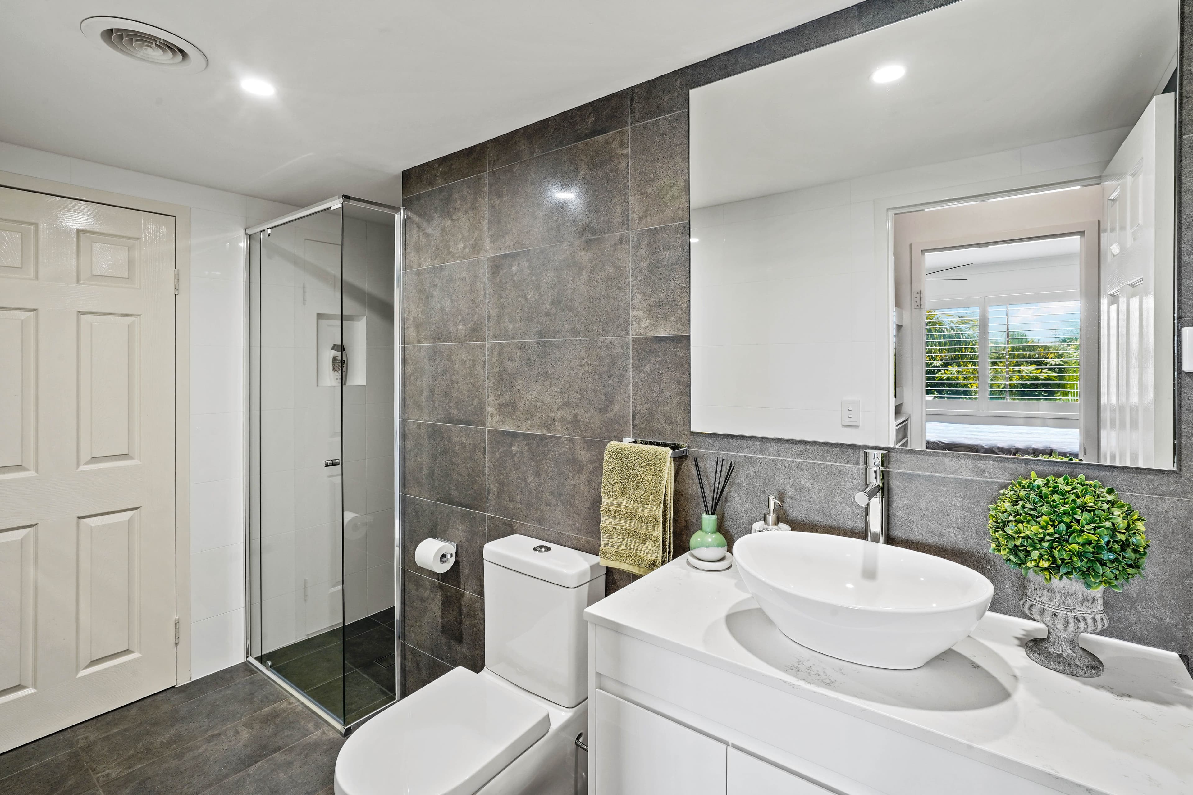 79 Townson Avenue, Palm Beach QLD 4221, Palm Beach - Thumbnail 2