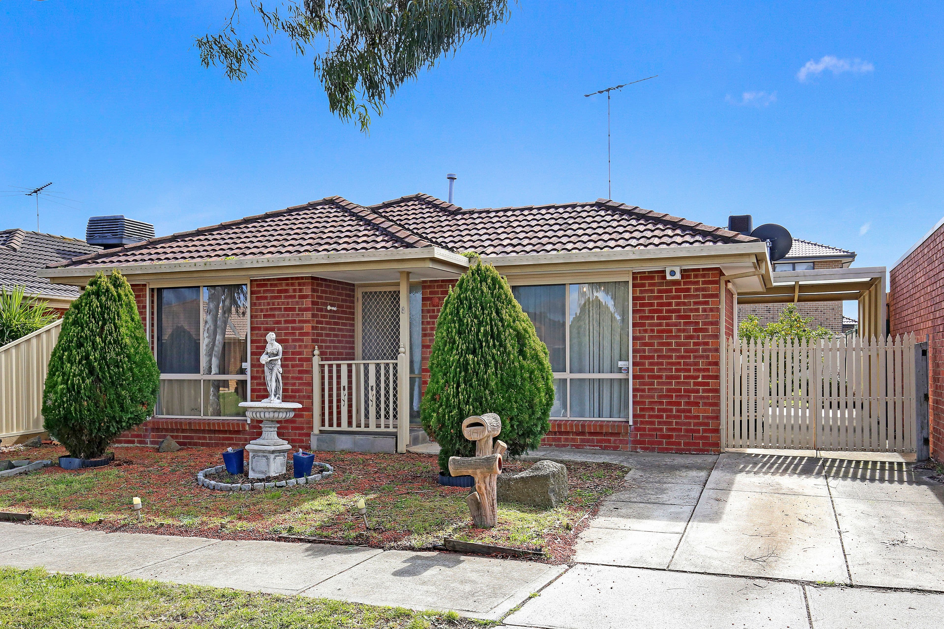 8 Woodlands Place, Lalor VIC 3075, Lalor - Image 1