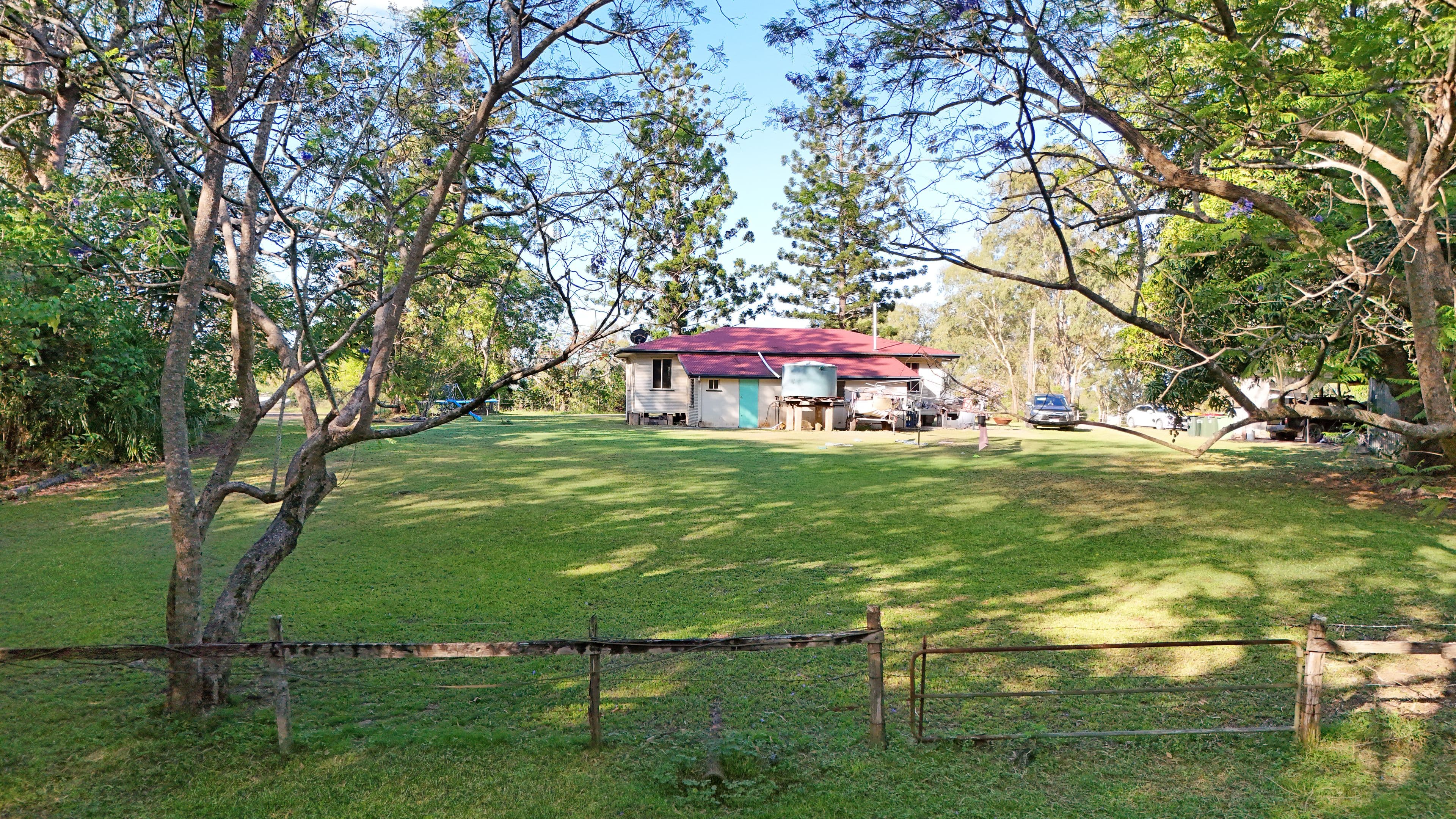 100 Brewers Road, Sarina QLD 4737, Sarina - Thumbnail 2
