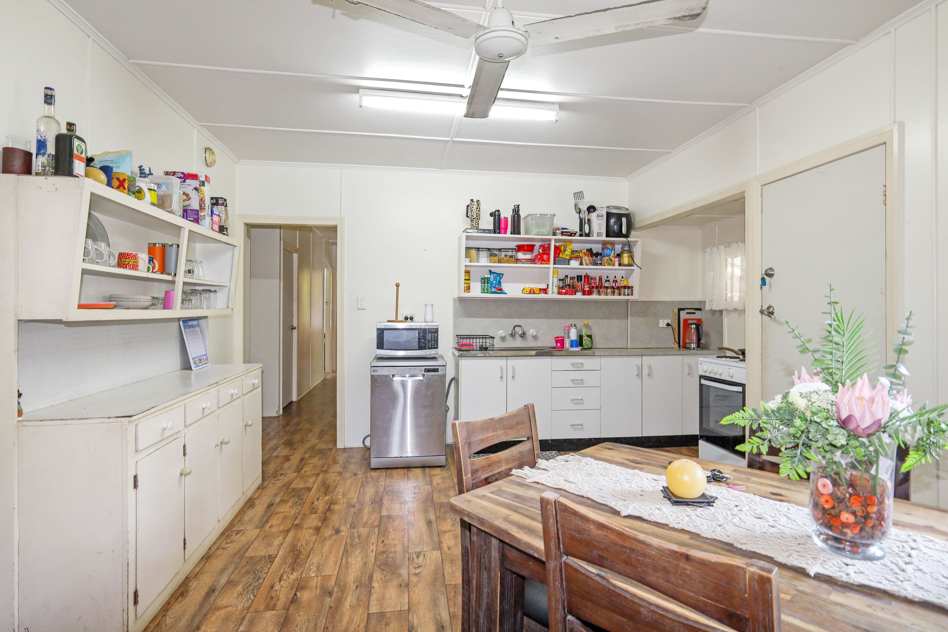 100 Brewers Road, Sarina QLD 4737, Sarina - Thumbnail 3