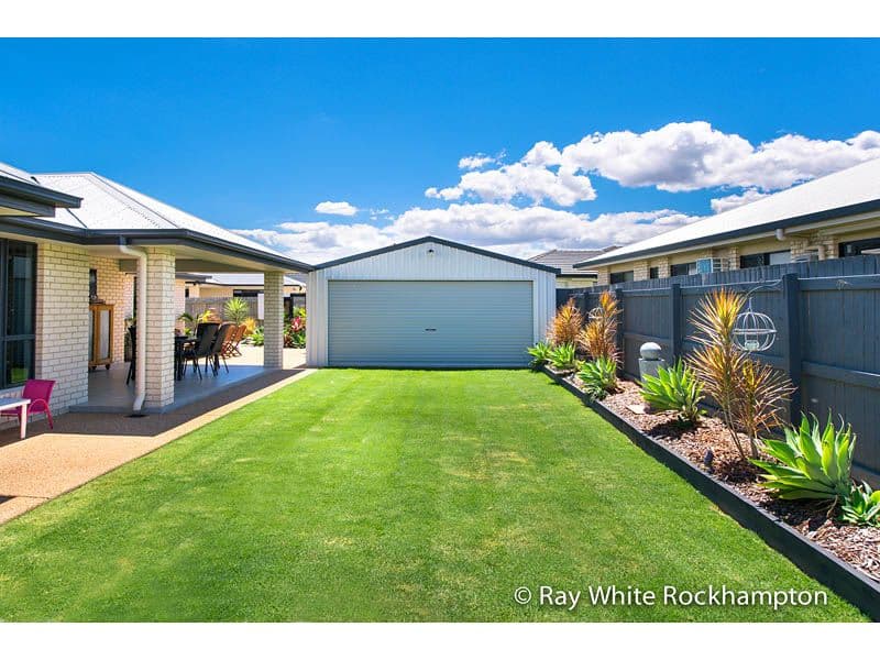 12 Mistletoe Avenue, NORMAN GARDENS QLD 4701, Norman Gardens - Thumbnail 4